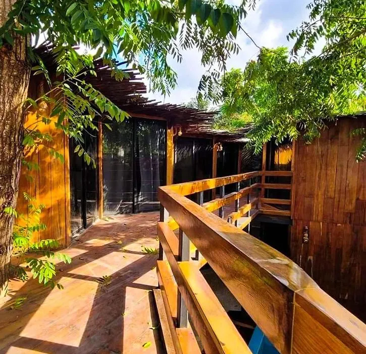 Malakai Hostel-1