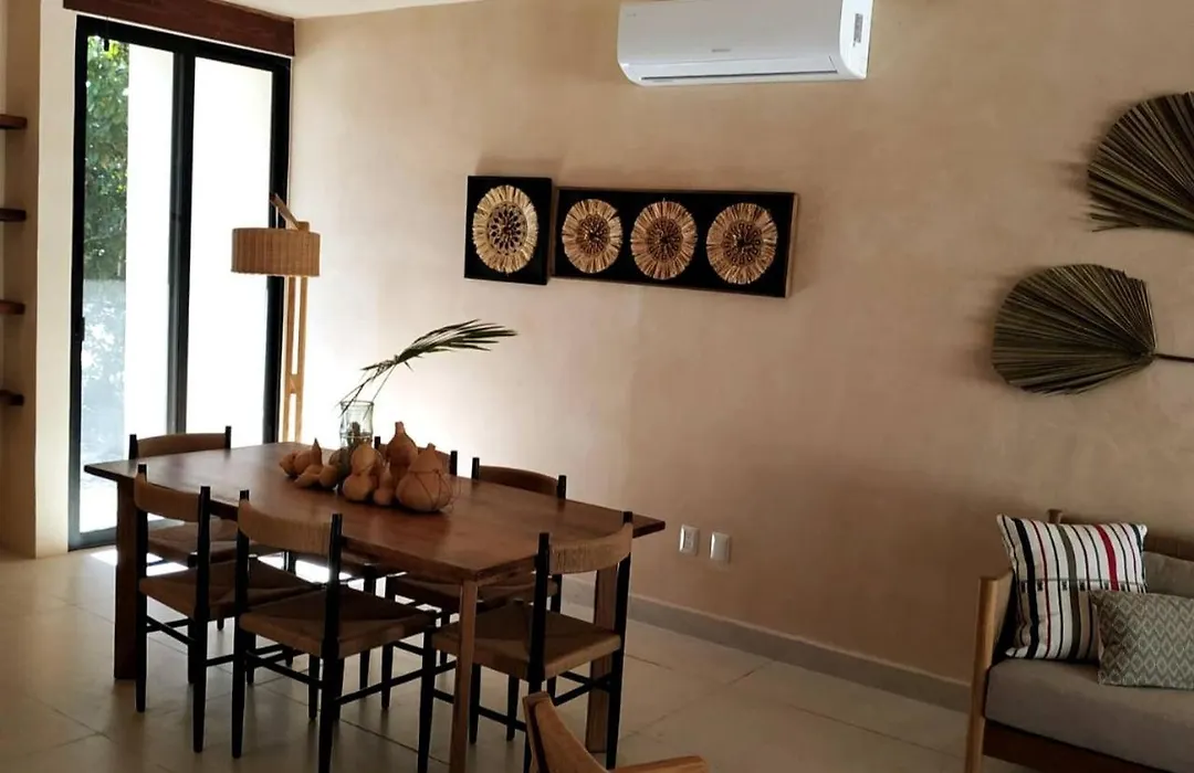 Room In House - Surenna Bella - 3 Bedroom Home With Pool-1