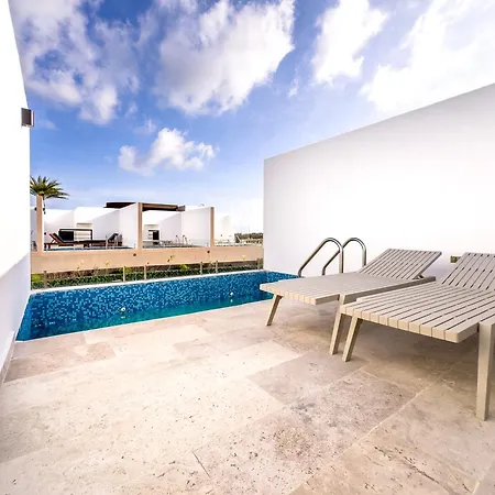 Menesse Tulum-2